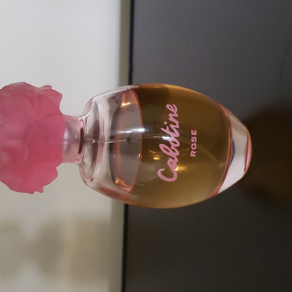 Cabotine Rose